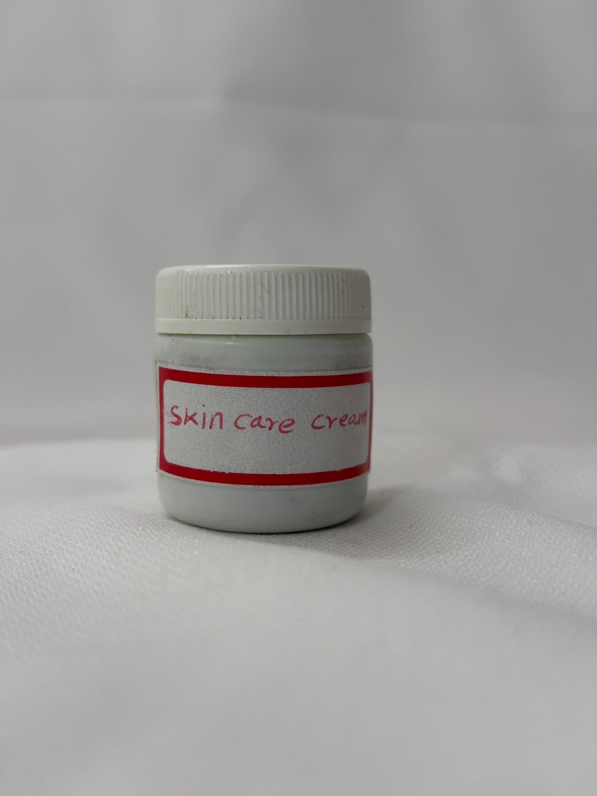 SKIN CARE CREAM (சரும பாதுகாப்பு களிம்பு)